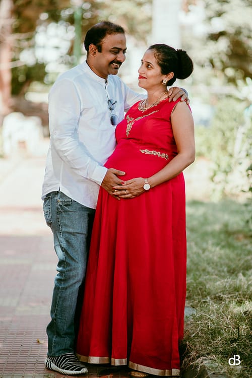 top_best_maternity_photo_shoot_in_bangalore_dinesh_boiri